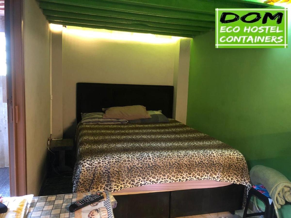 Dom Eco Hostel Containers Sao Sebastiao  Ngoại thất bức ảnh